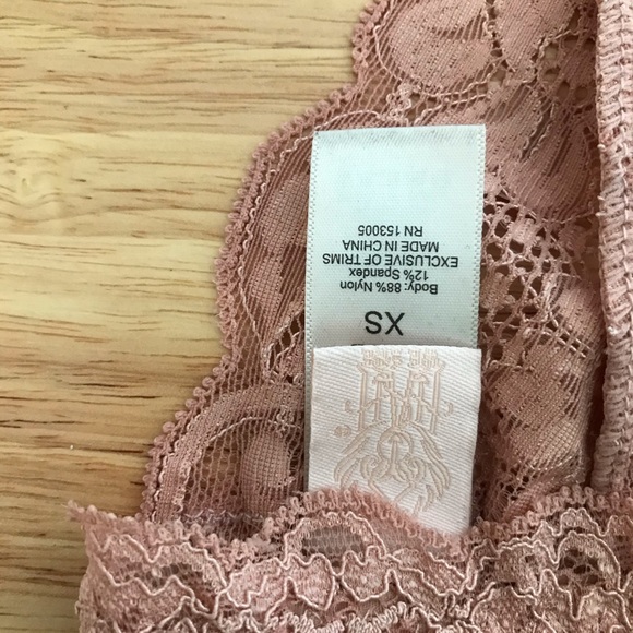 Free People lace triangle bralette xs - Picture 2 of 3